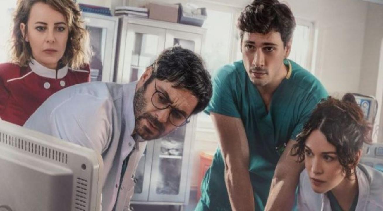 شاهد مسلسل طبيب البلدة الحلقة 28 مترجمة للعربية HD