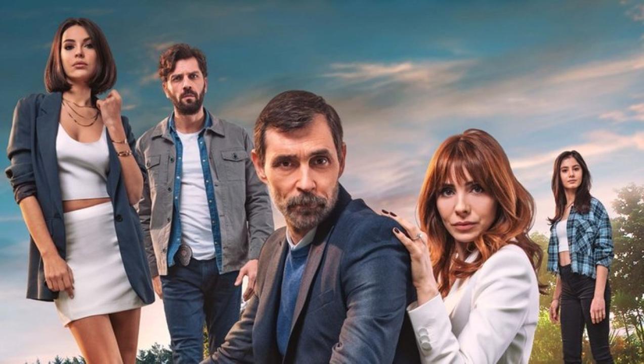 شاهد مسلسل بيت من ورق الحلقة 6 مترجمة للعربية HD